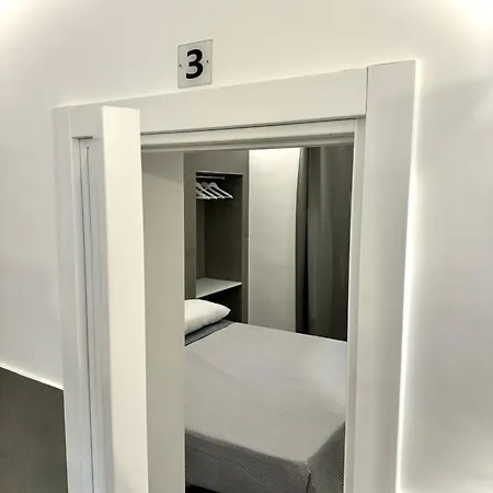 Casa Savoia Pensión 4*