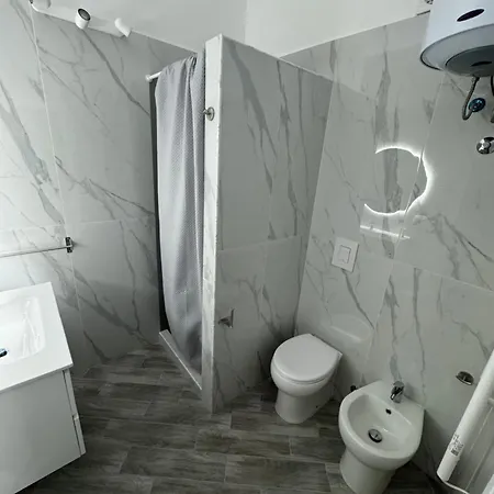 Casa Savoia Nápoles